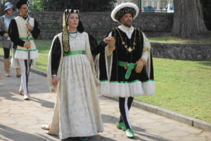 VOLTAIA - Spiega bandiera con colori bianco-nero